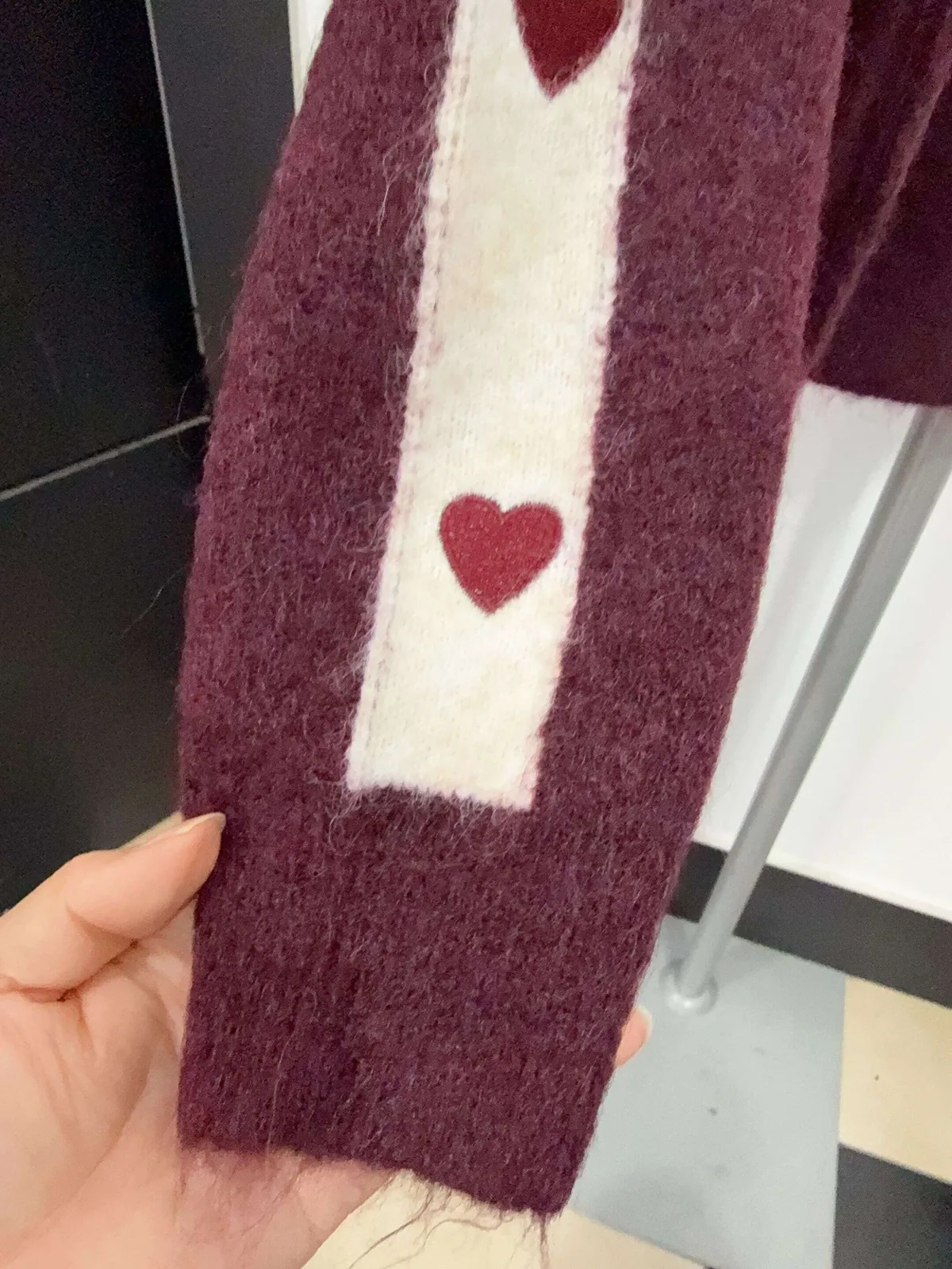 Sweter HEARTY - 8
