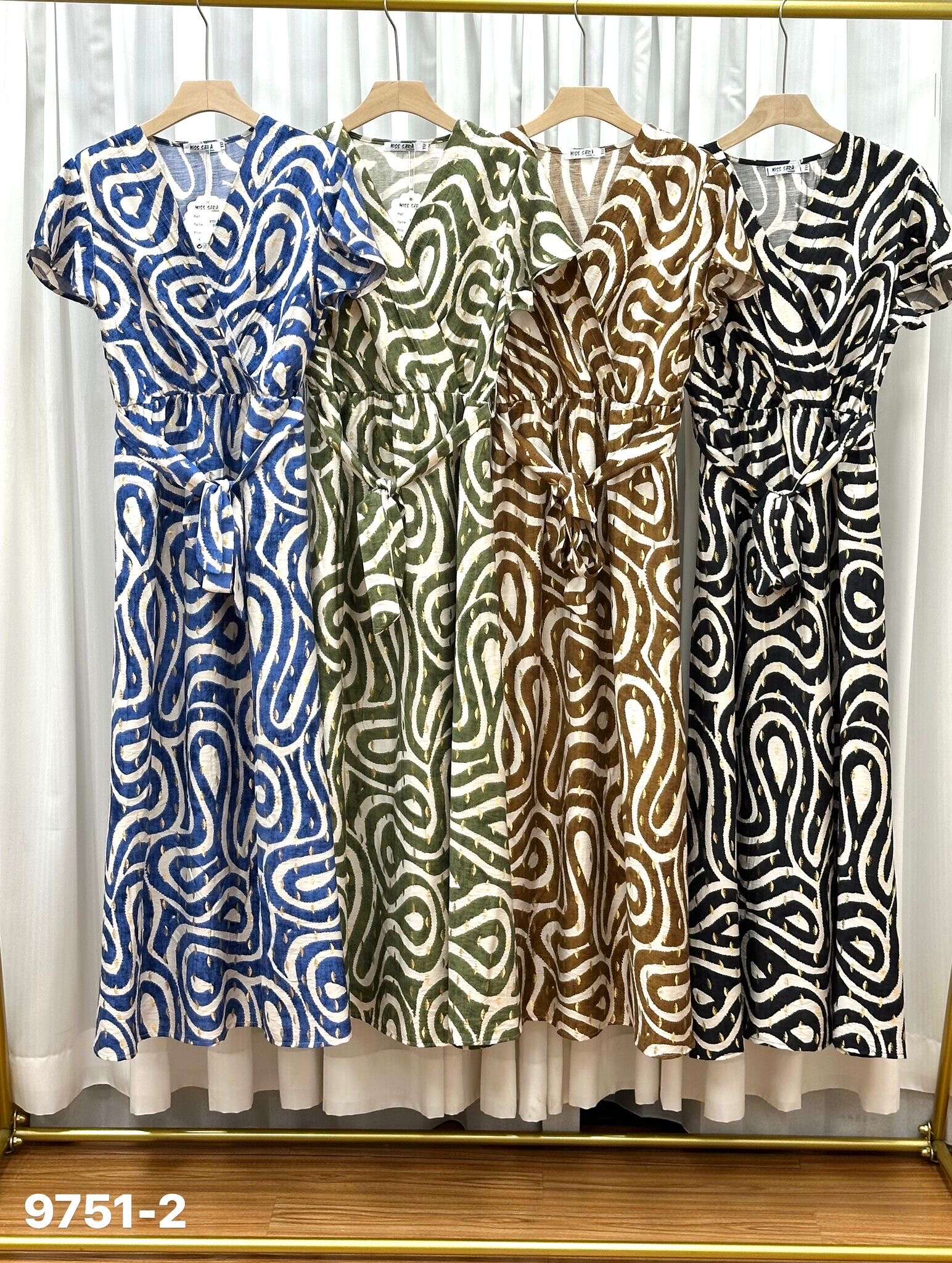 Sukienka BLOOM Miss Sara Sleeves