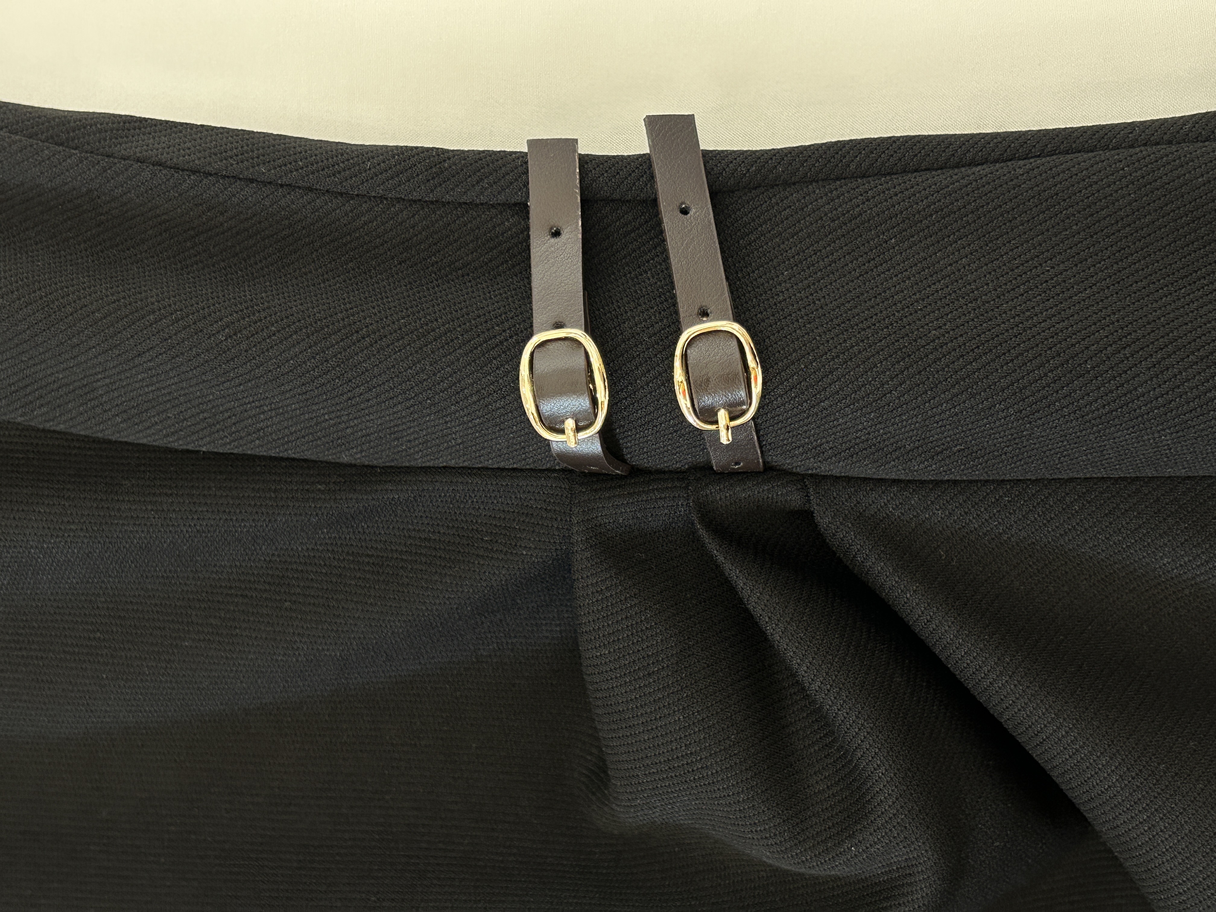 Cropped Faux leather Jacket