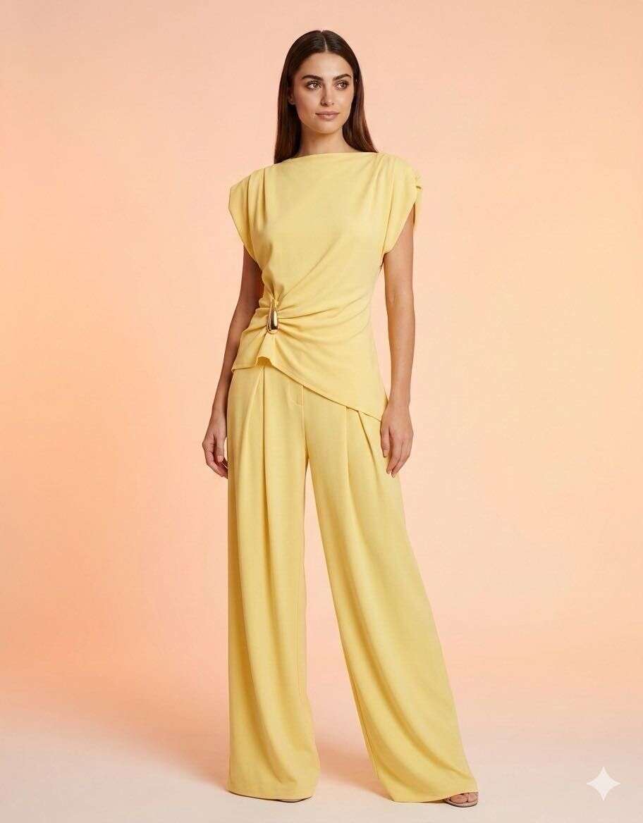 Cropped Faux leather Jacket