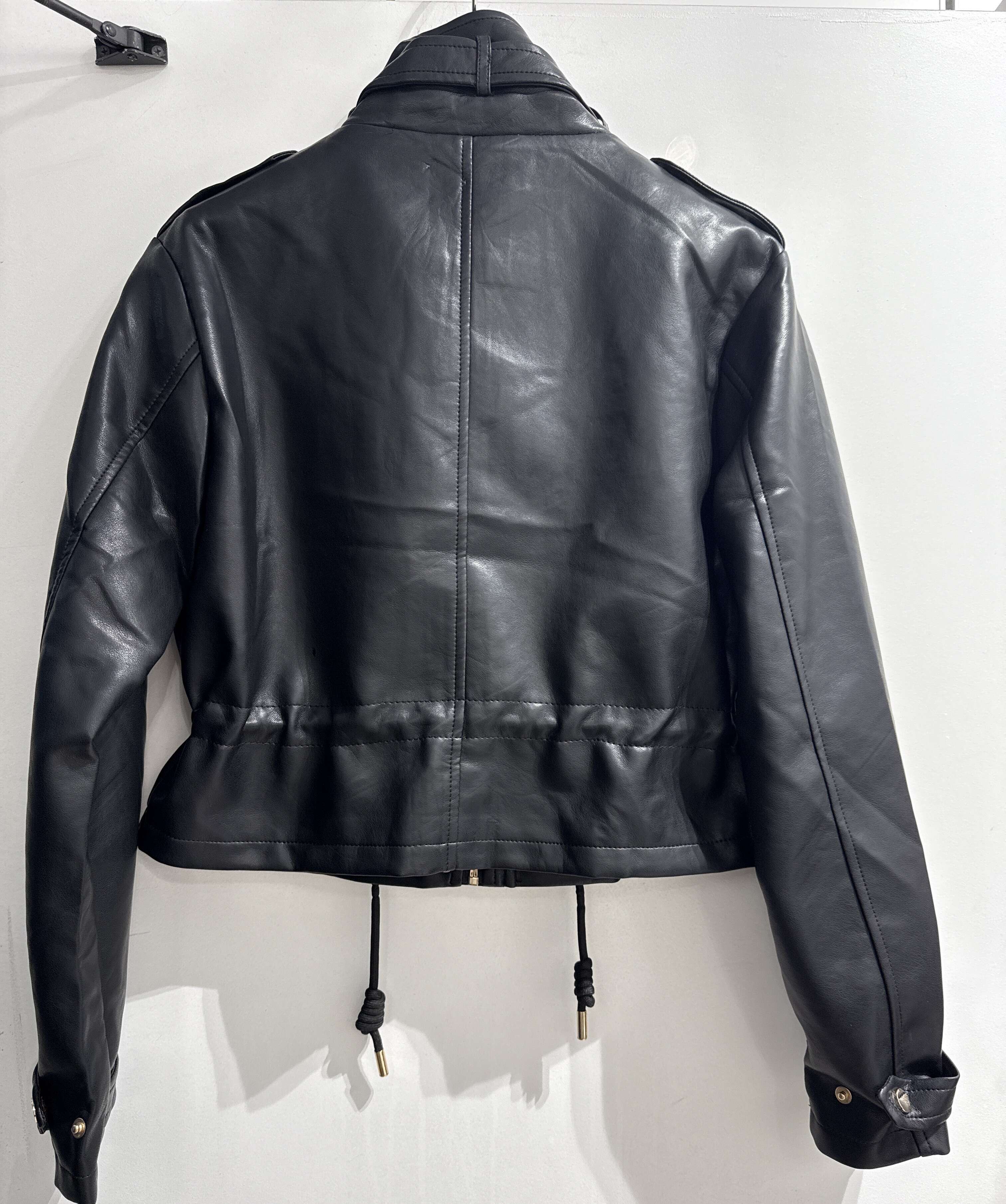 Cropped Faux leather Jacket