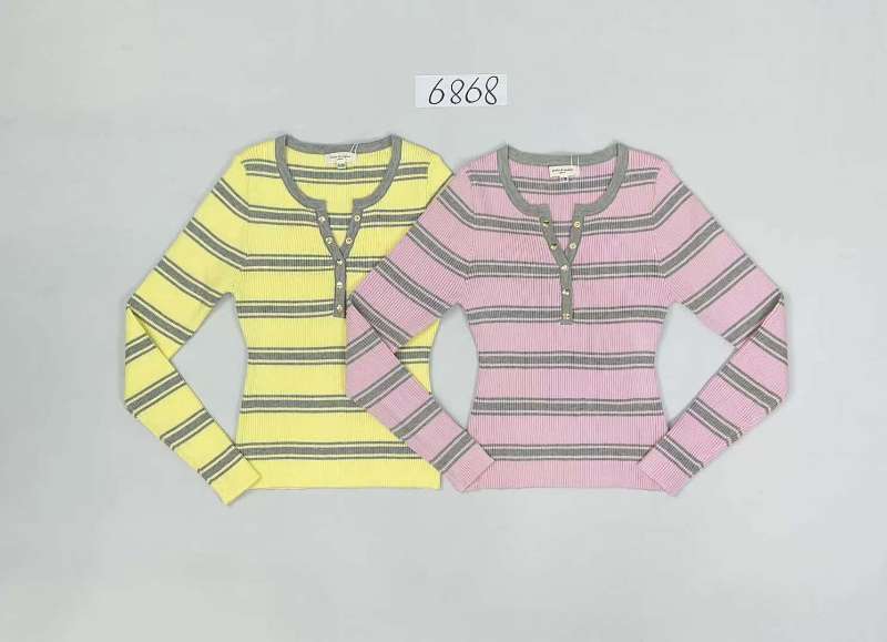 Cropped Faux leather Jacket