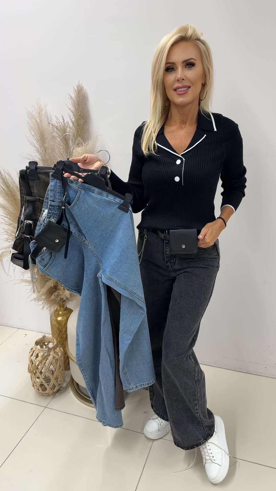 Cropped Faux leather Jacket
