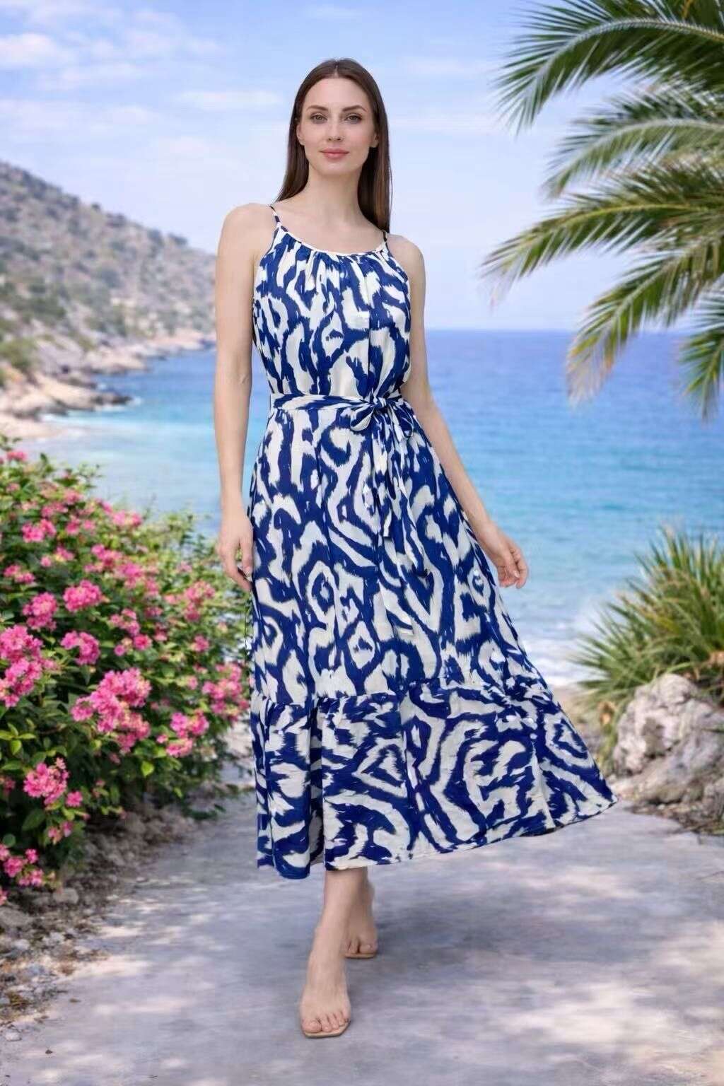 Sukienka GALVA Miss Sara Oversize - 2