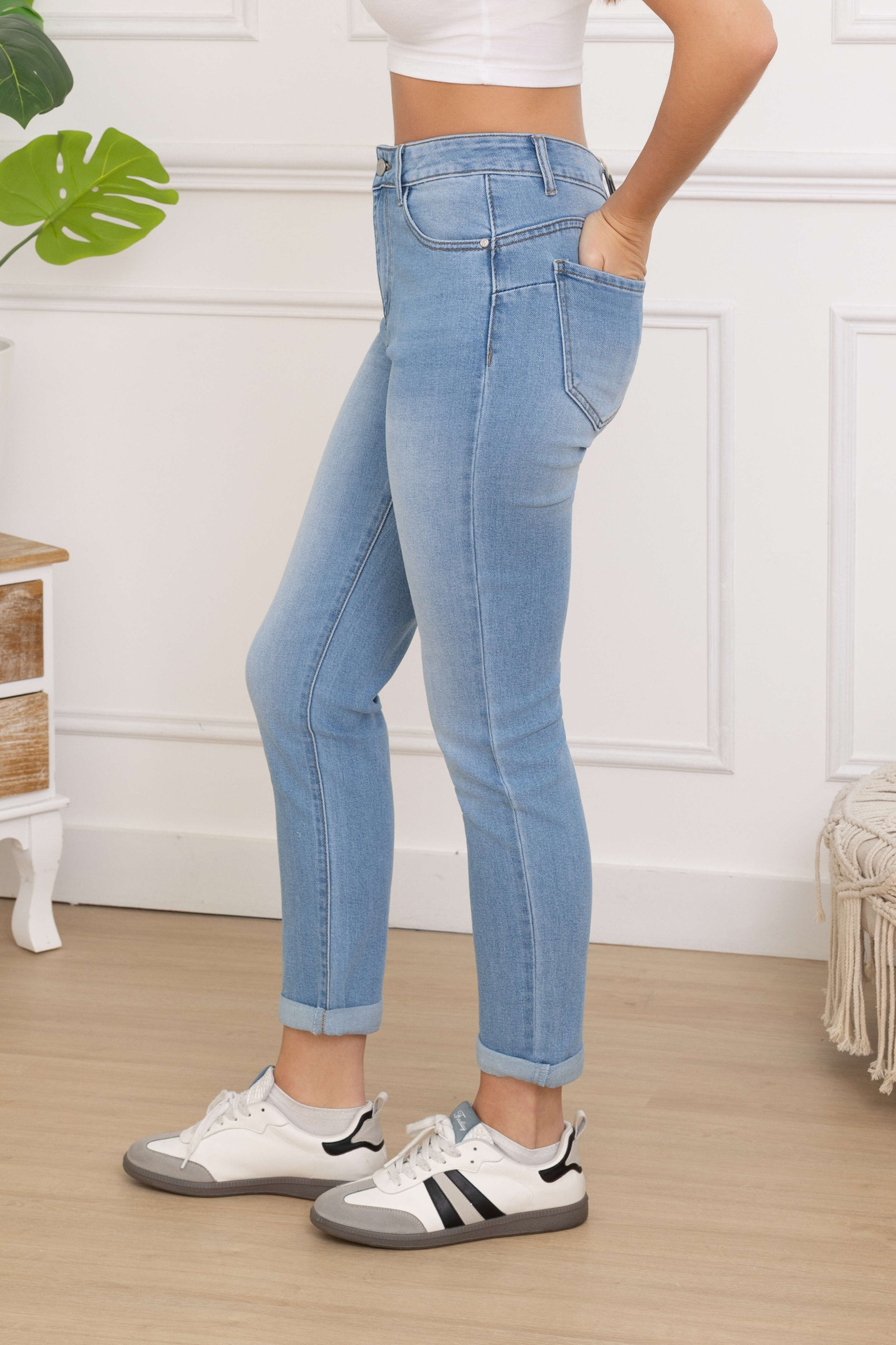 Cropped Faux leather Jacket