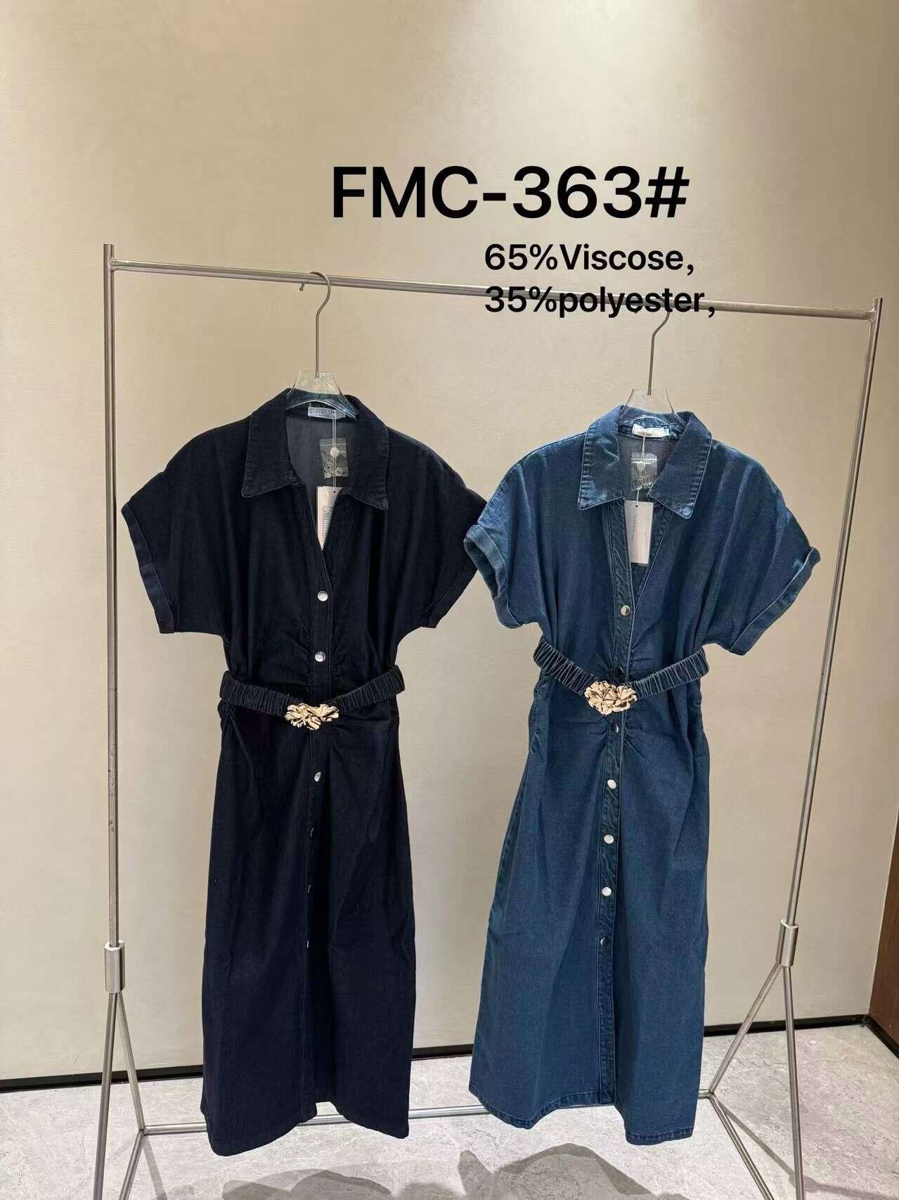 Cropped Faux leather Jacket