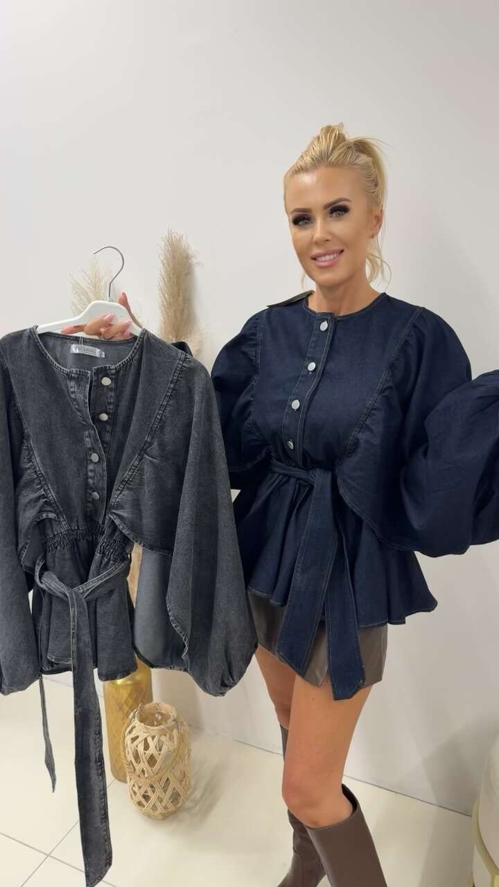 Cropped Faux leather Jacket