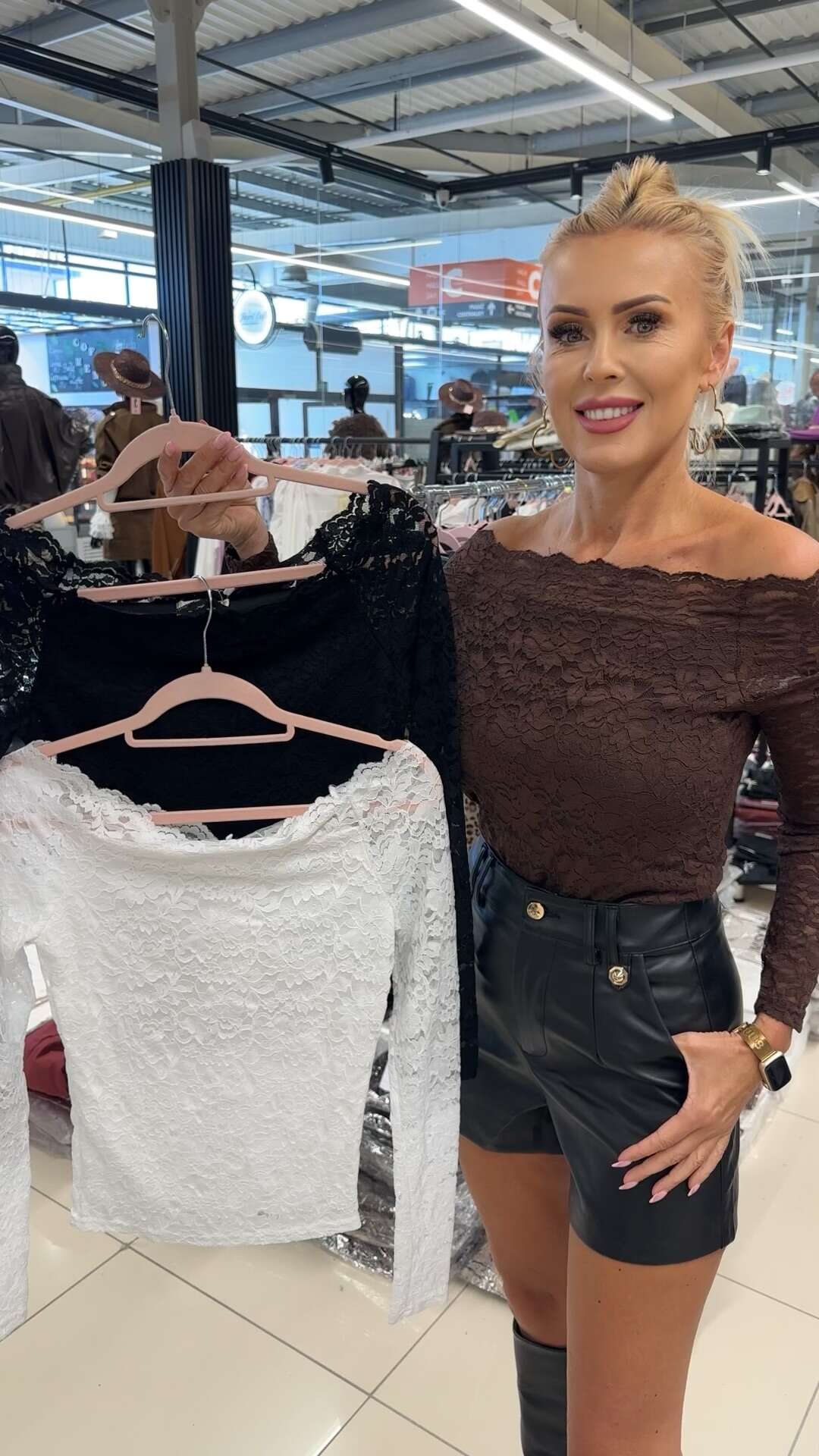 Bluzka DELICATE