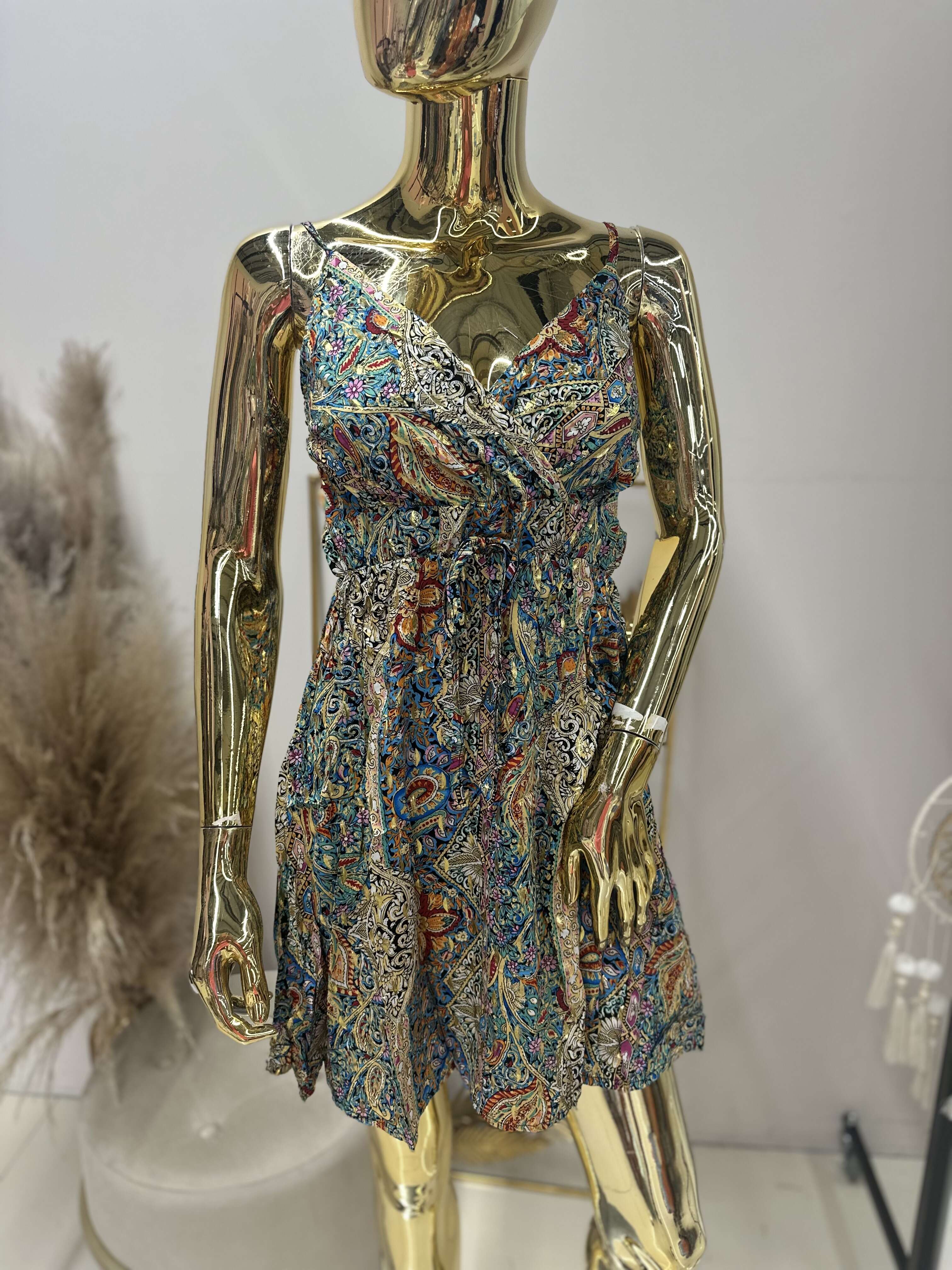 Sukienka MIRINDA GOLD Miss Sara Short Twine