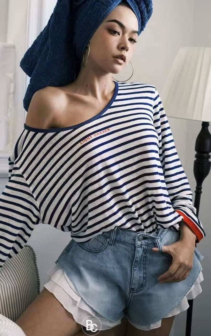 Cropped Faux leather Jacket