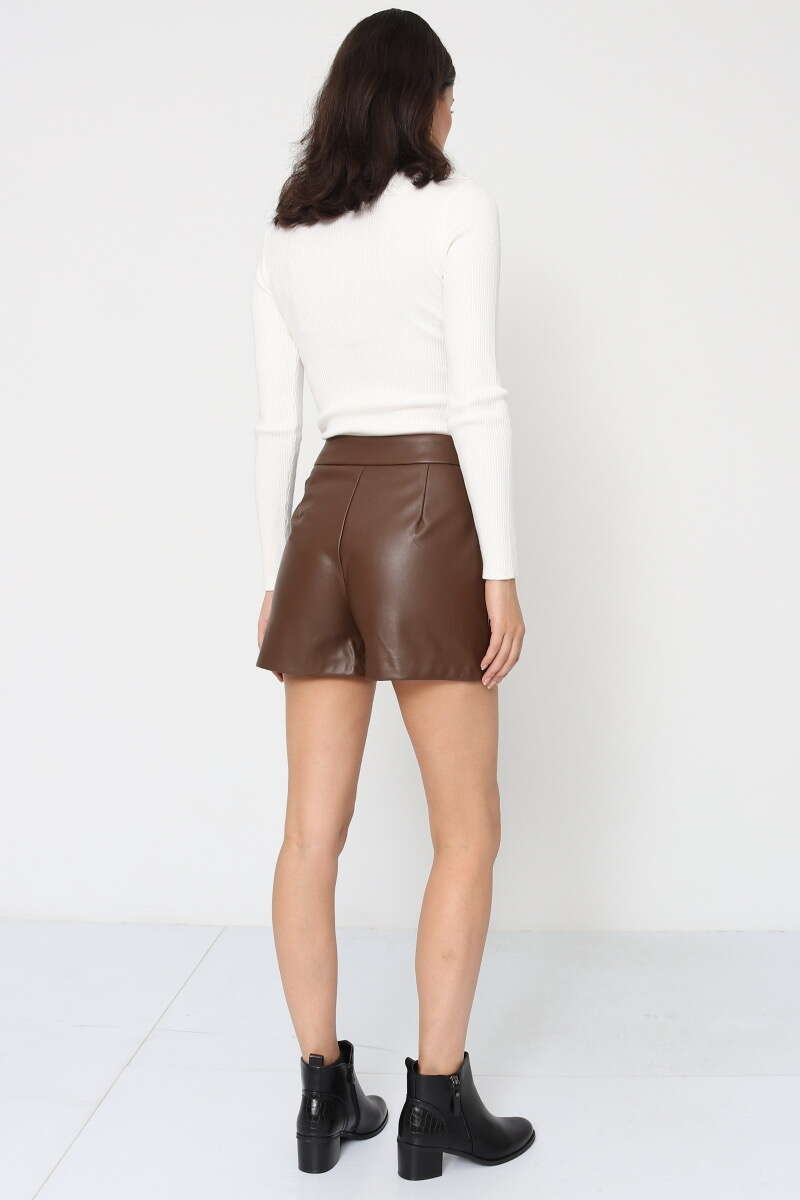 Cropped Faux leather Jacket