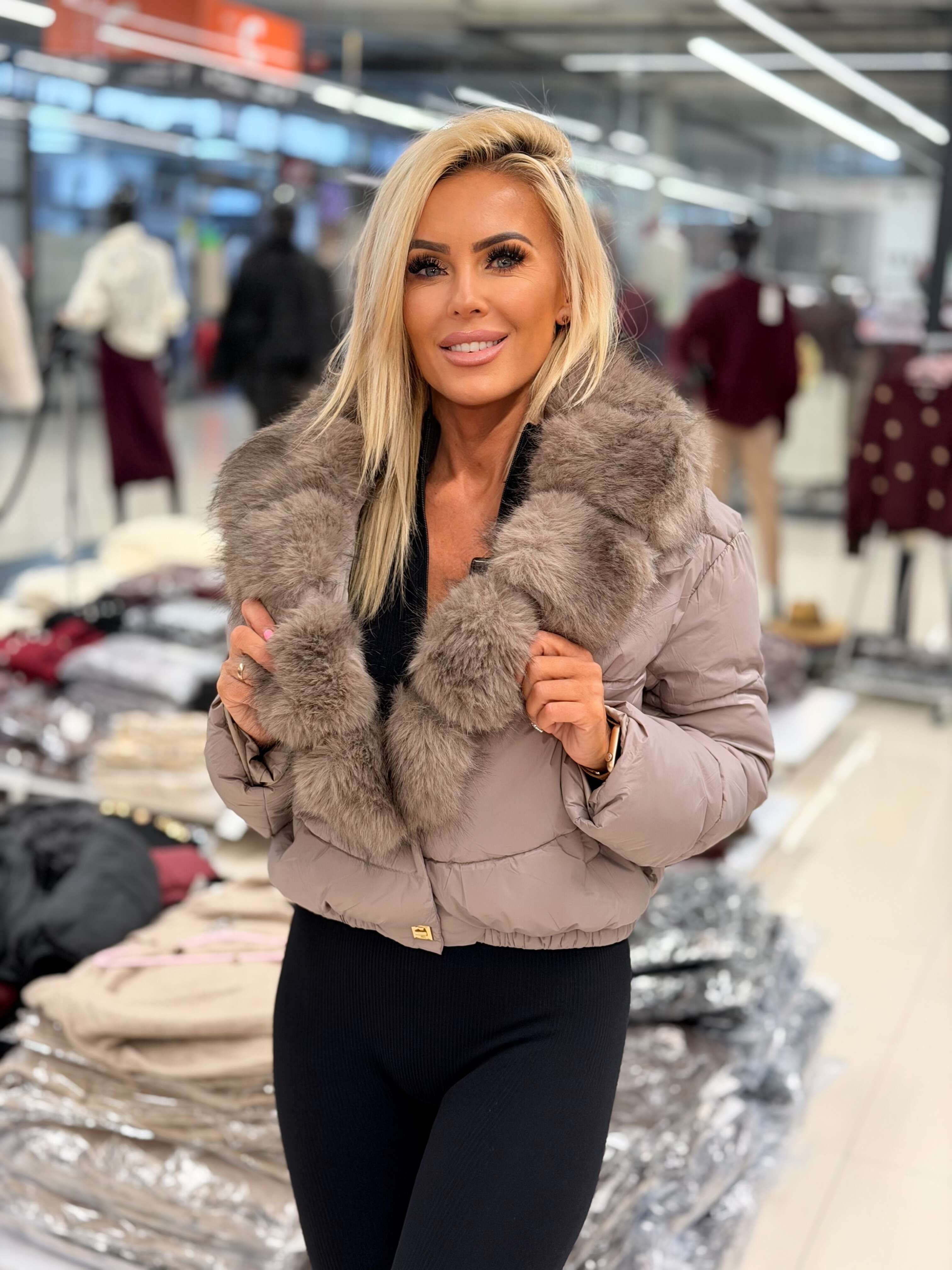 Cropped Faux leather Jacket