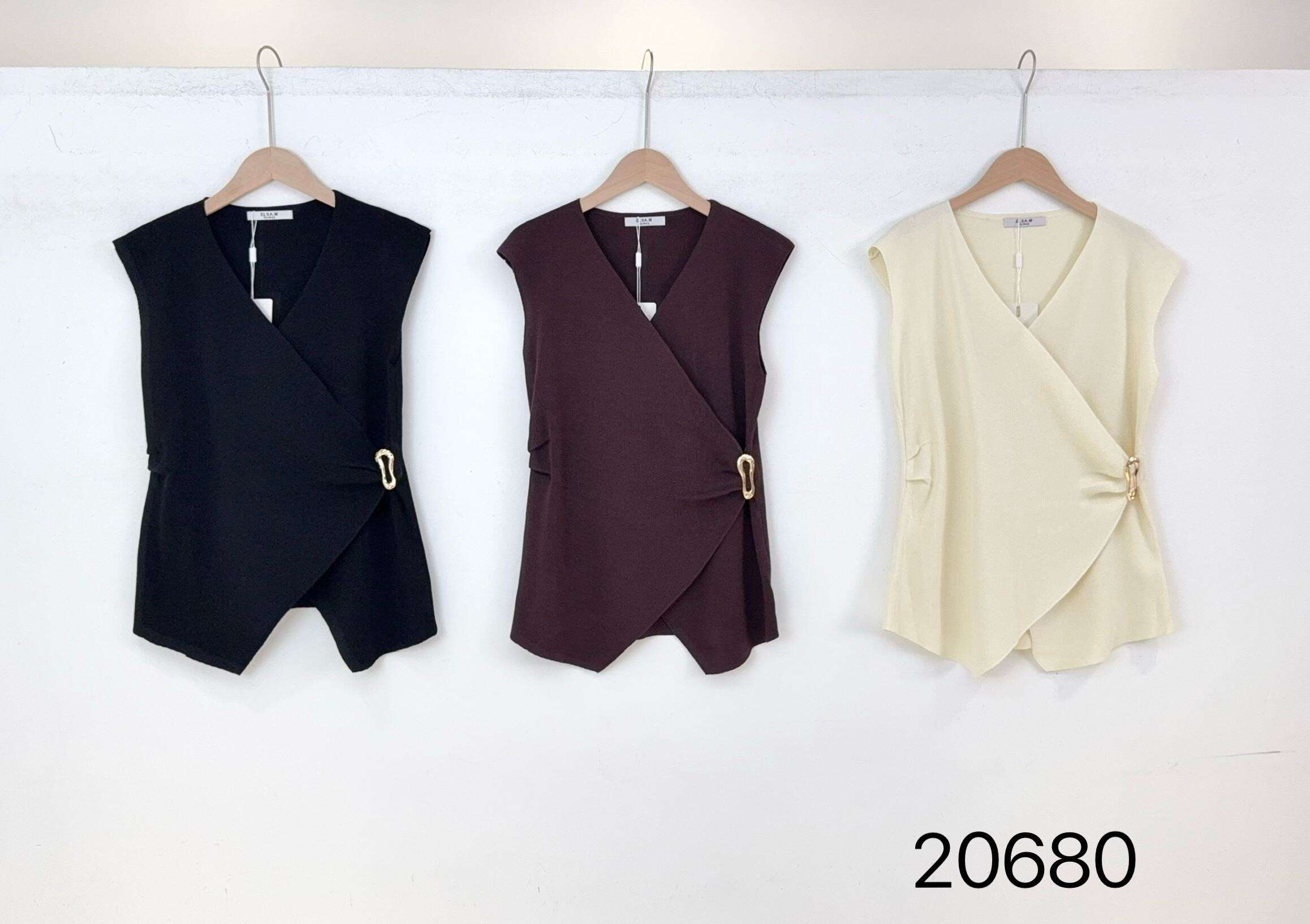Cropped Faux leather Jacket