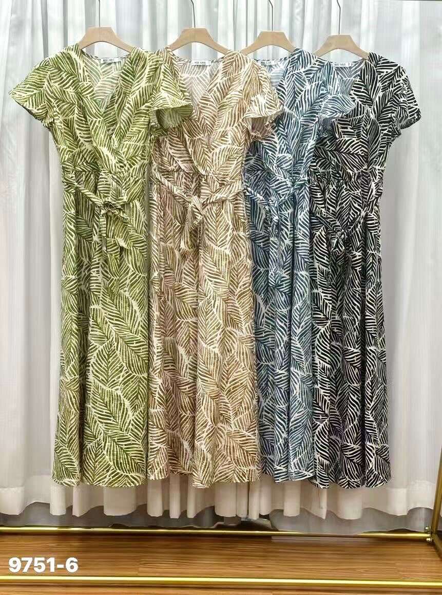Sukienka LEAFY Miss Sara Sleeves