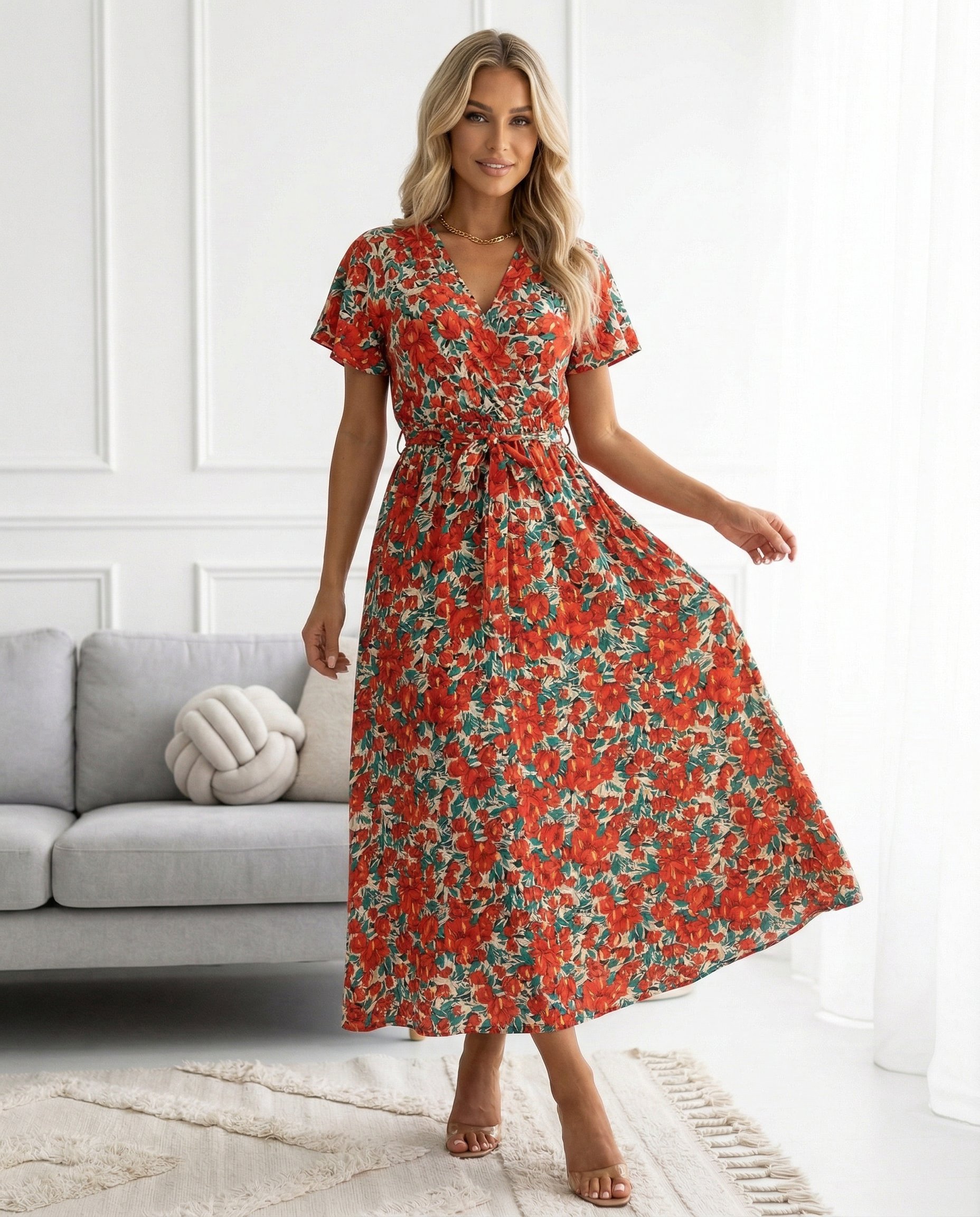 Sukienka MAKI GOLD Miss Sara Sleeves