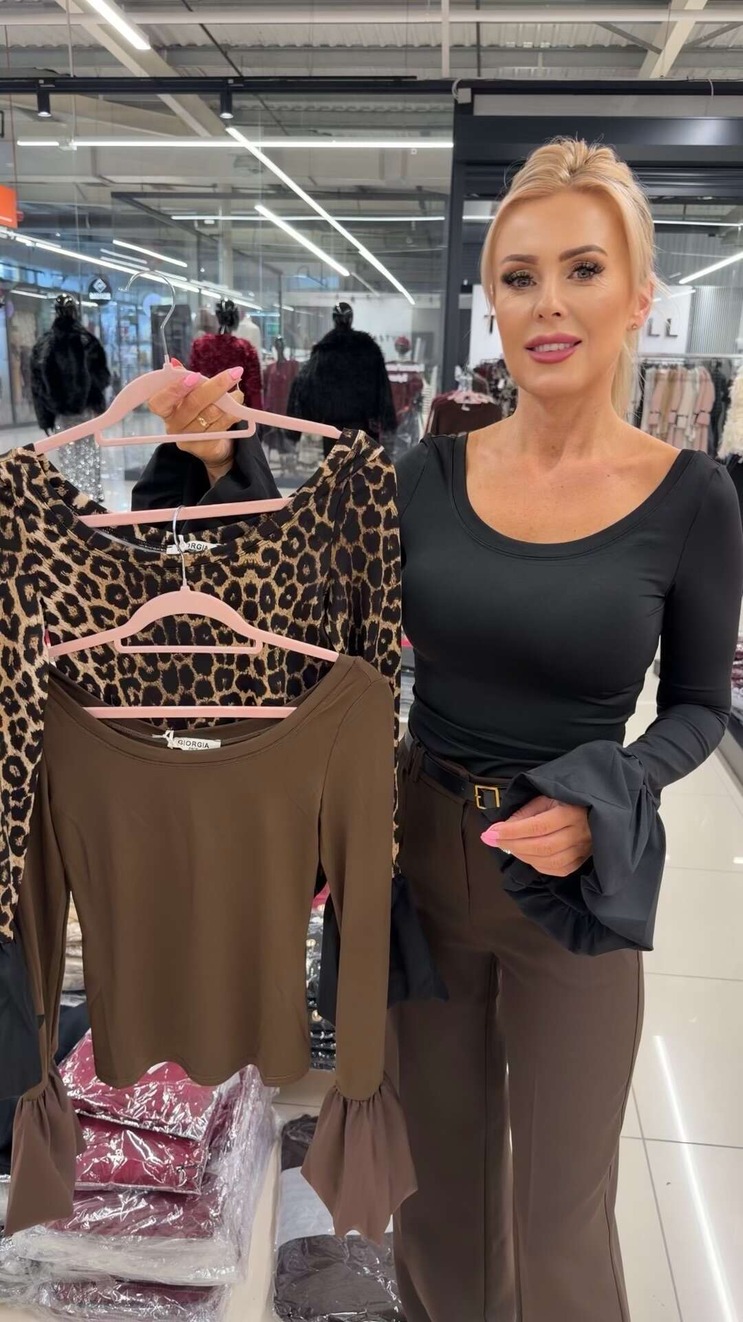 Cropped Faux leather Jacket