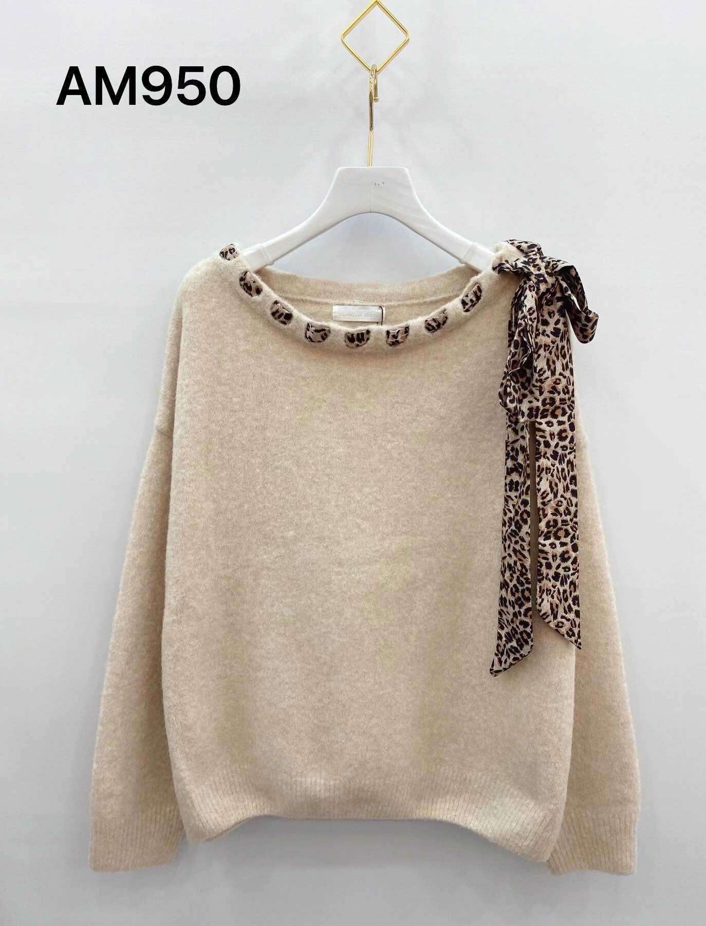 Cropped Faux leather Jacket