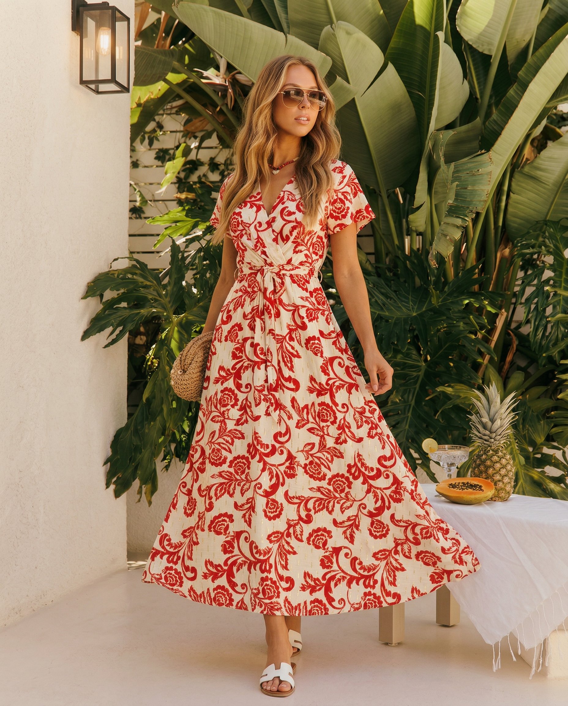 Sukienka FANTASY Miss Sara Sleeves