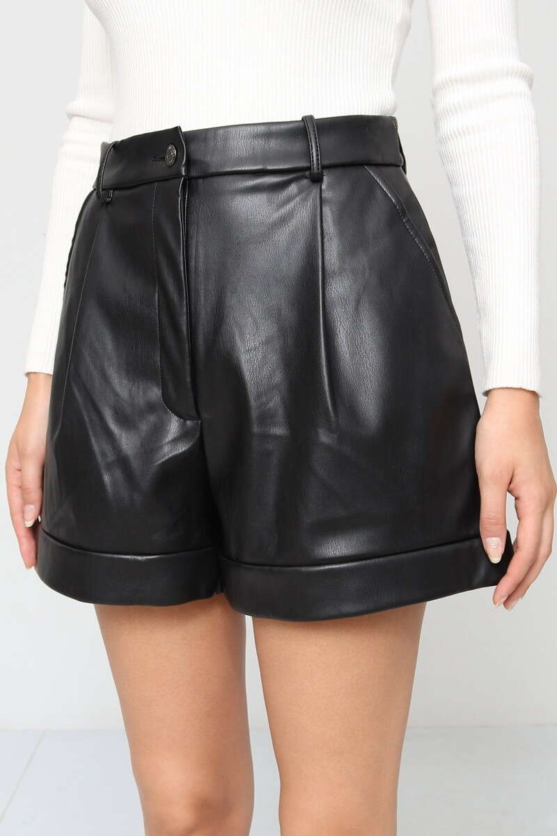 Cropped Faux leather Jacket