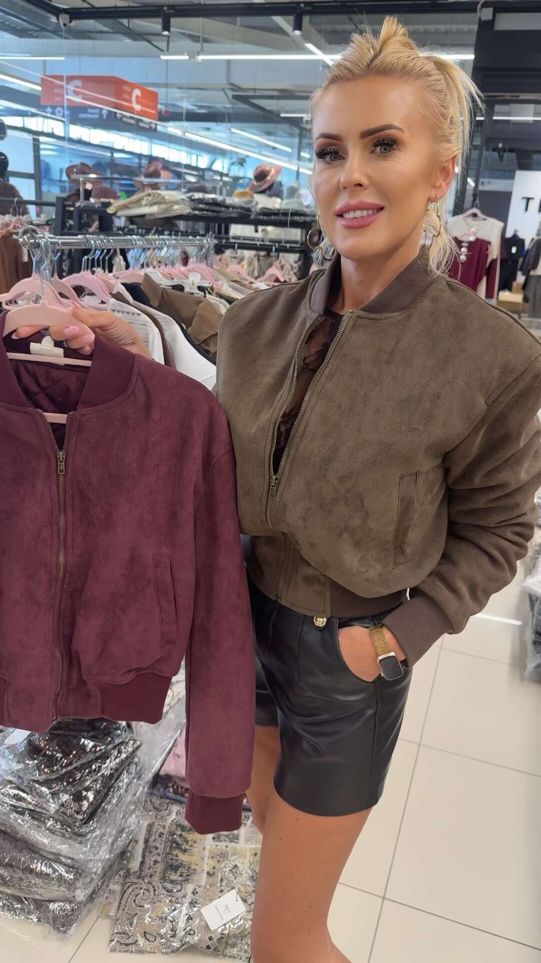Cropped Faux leather Jacket