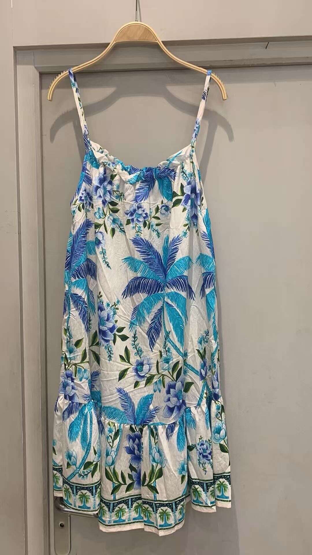 Sukienka IDEAL Miss Sara Oversize Short - 4